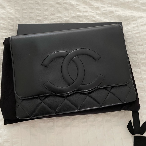 Chanel clutch - Picture 2 of 5